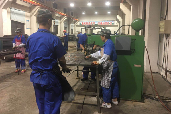 1三产部多种经营分公司精细管理提质增效 (1)_副本.jpg