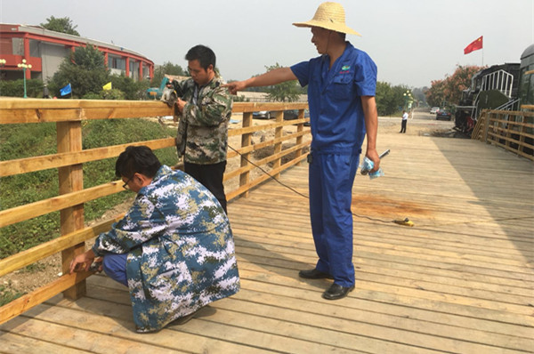 精密制造公司出了一支精炼能干的“机动队” (1)_副本.jpg